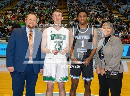 Thumbnail 1 in Weddington vs. Panther Creek (NCHSAA 4A Final) (2 of 2 - pre-game, post-game, awards, team photos) photogallery.