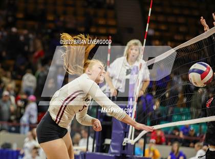 Thumbnail 1 in Ignacio vs. Swink (CHSAA 2A Round 1) photogallery.