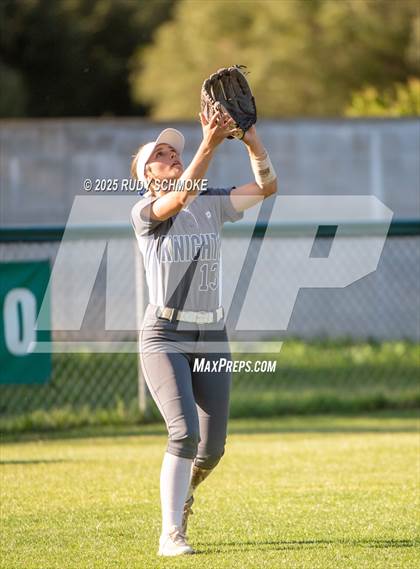 Thumbnail 2 in San Marcos @ Poway photogallery.
