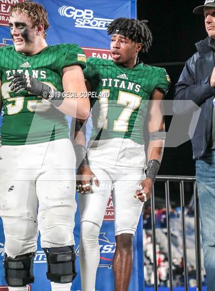 Thumbnail 2 in Blessed Trinity vs. Oconee County (GHSA 4A Final) photogallery.