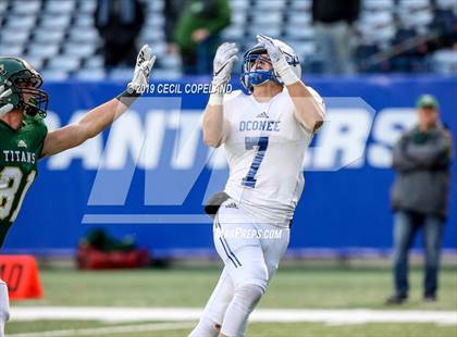 Thumbnail 3 in Blessed Trinity vs. Oconee County (GHSA 4A Final) photogallery.