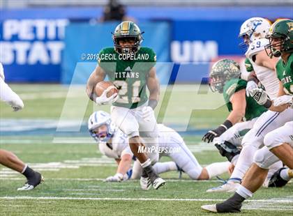 Thumbnail 2 in Blessed Trinity vs. Oconee County (GHSA 4A Final) photogallery.