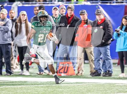 Thumbnail 2 in Blessed Trinity vs. Oconee County (GHSA 4A Final) photogallery.