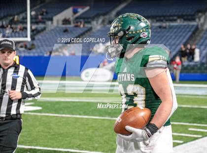 Thumbnail 1 in Blessed Trinity vs. Oconee County (GHSA 4A Final) photogallery.