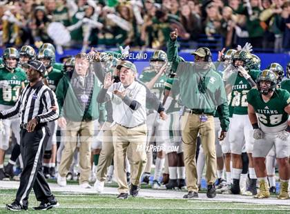 Thumbnail 3 in Blessed Trinity vs. Oconee County (GHSA 4A Final) photogallery.