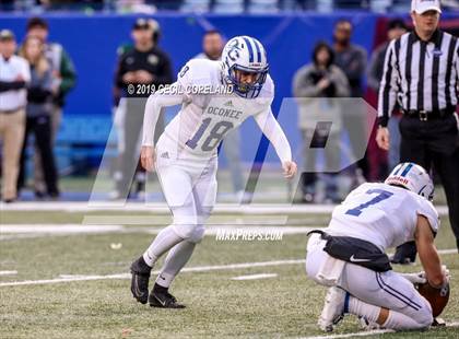 Thumbnail 3 in Blessed Trinity vs. Oconee County (GHSA 4A Final) photogallery.