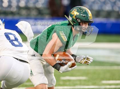 Thumbnail 2 in Blessed Trinity vs. Oconee County (GHSA 4A Final) photogallery.