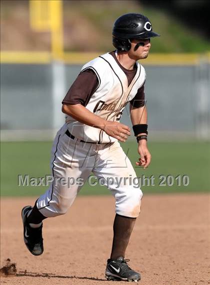 Thumbnail 3 in Tustin @ Canyon photogallery.