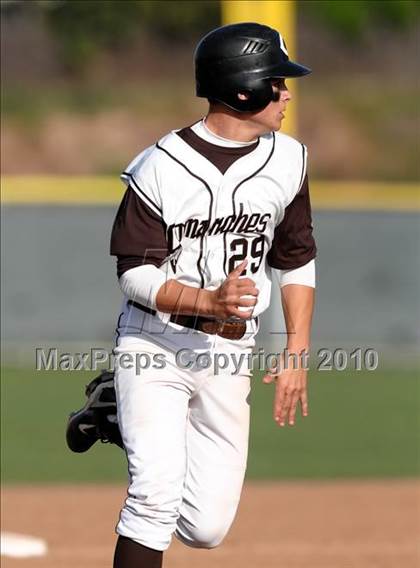 Thumbnail 3 in Tustin @ Canyon photogallery.