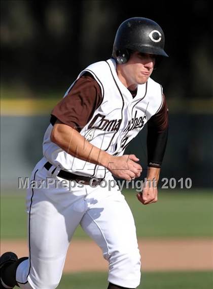 Thumbnail 2 in Tustin @ Canyon photogallery.