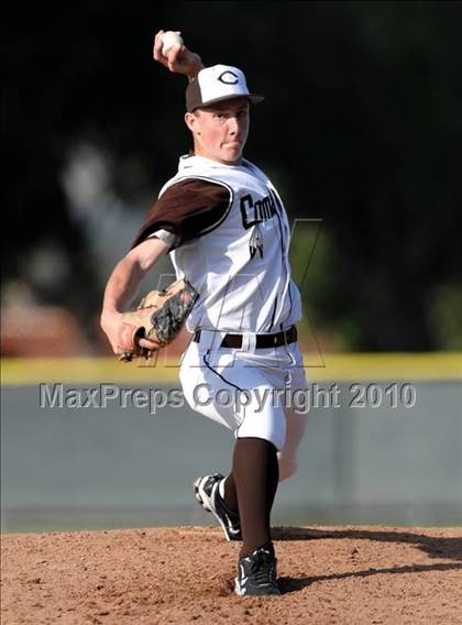 Thumbnail 2 in Tustin @ Canyon photogallery.