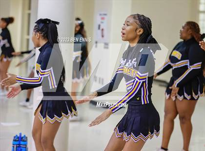 Thumbnail 3 in Lovett @ Hampton photogallery.