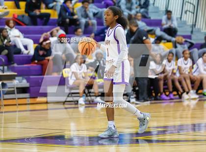 Thumbnail 3 in Lovett @ Hampton photogallery.