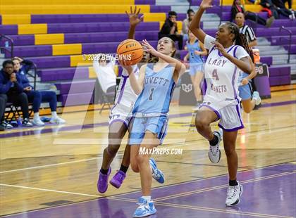 Thumbnail 1 in Lovett @ Hampton photogallery.