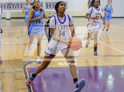 Thumbnail 3 in Lovett @ Hampton photogallery.