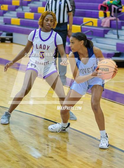 Thumbnail 3 in Lovett @ Hampton photogallery.