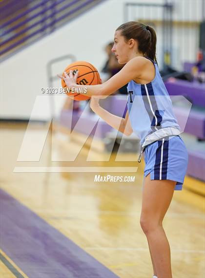 Thumbnail 2 in Lovett @ Hampton photogallery.