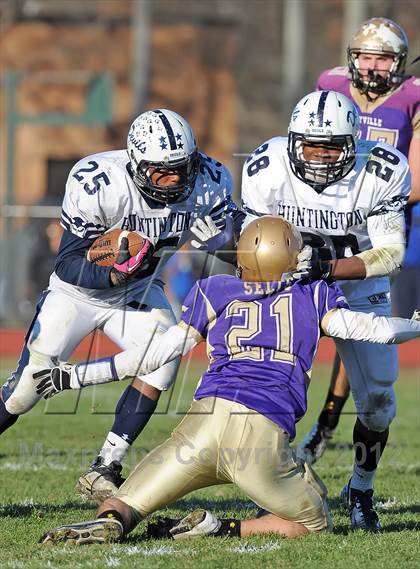Thumbnail 1 in Huntington @ Sayville (Section 11 Division 3 Semifinal) photogallery.