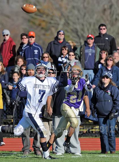Thumbnail 1 in Huntington @ Sayville (Section 11 Division 3 Semifinal) photogallery.