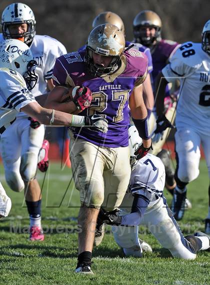 Thumbnail 2 in Huntington @ Sayville (Section 11 Division 3 Semifinal) photogallery.