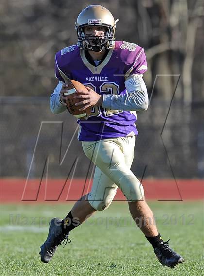 Thumbnail 2 in Huntington @ Sayville (Section 11 Division 3 Semifinal) photogallery.