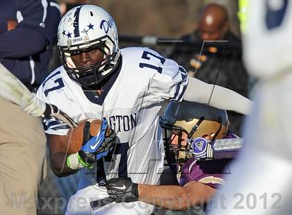 Thumbnail 3 in Huntington @ Sayville (Section 11 Division 3 Semifinal) photogallery.
