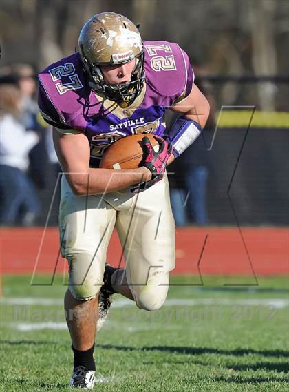 Thumbnail 3 in Huntington @ Sayville (Section 11 Division 3 Semifinal) photogallery.