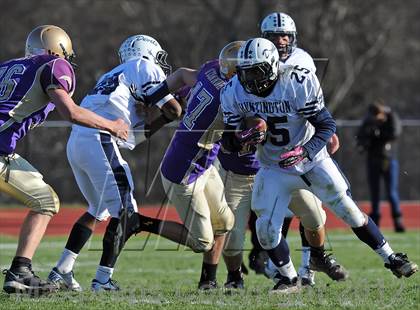 Thumbnail 1 in Huntington @ Sayville (Section 11 Division 3 Semifinal) photogallery.