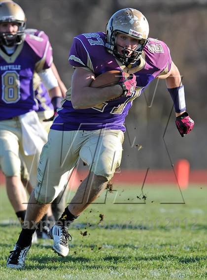 Thumbnail 3 in Huntington @ Sayville (Section 11 Division 3 Semifinal) photogallery.