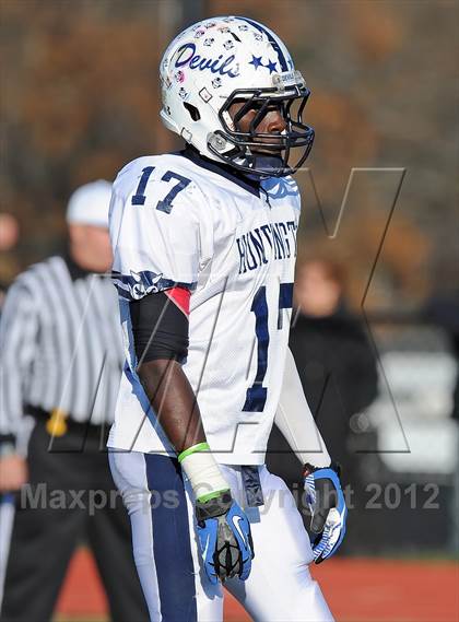 Thumbnail 2 in Huntington @ Sayville (Section 11 Division 3 Semifinal) photogallery.