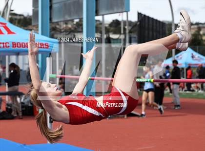 Thumbnail 2 in Fighting Knights Relays (Hillsdale HS) photogallery.