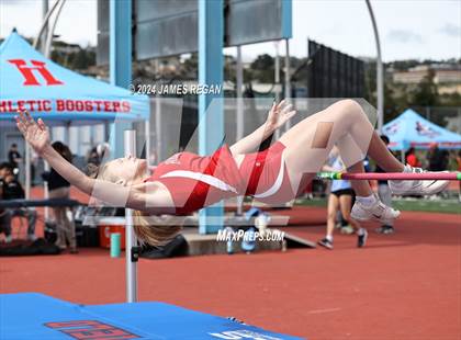 Thumbnail 1 in Fighting Knights Relays (Hillsdale HS) photogallery.