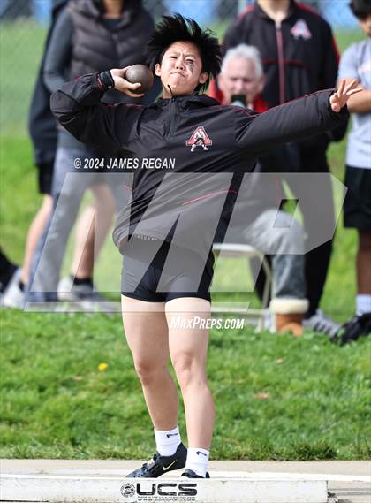 Thumbnail 1 in Fighting Knights Relays (Hillsdale HS) photogallery.