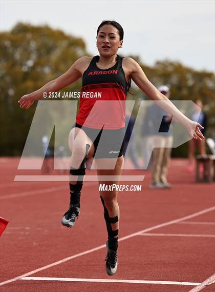 Thumbnail 2 in Fighting Knights Relays (Hillsdale HS) photogallery.