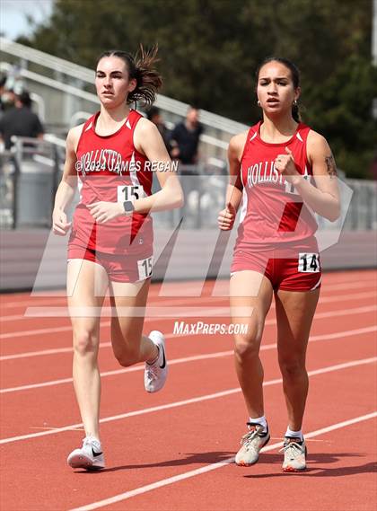 Thumbnail 1 in Fighting Knights Relays (Hillsdale HS) photogallery.