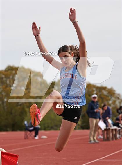 Thumbnail 3 in Fighting Knights Relays (Hillsdale HS) photogallery.