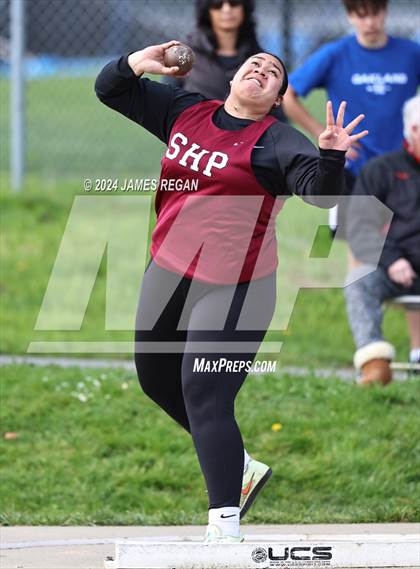 Thumbnail 2 in Fighting Knights Relays (Hillsdale HS) photogallery.