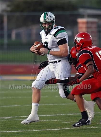 Thumbnail 3 in North Shore vs. Carroll photogallery.