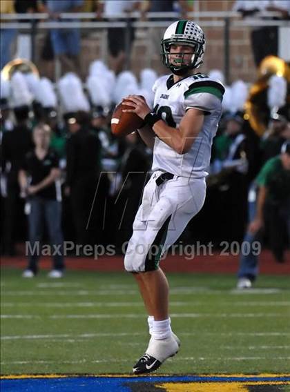 Thumbnail 3 in North Shore vs. Carroll photogallery.
