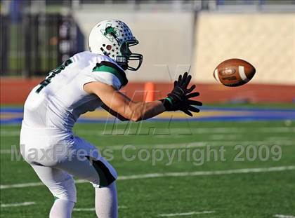 Thumbnail 2 in North Shore vs. Carroll photogallery.