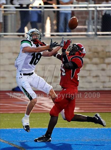 Thumbnail 1 in North Shore vs. Carroll photogallery.