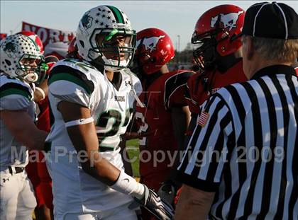 Thumbnail 1 in North Shore vs. Carroll photogallery.