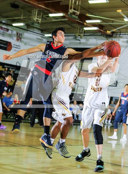Thumbnail 2 in Viewpoint vs. Simi Valley (West Valley Tip-Off) photogallery.