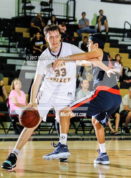 Thumbnail 3 in Viewpoint vs. Simi Valley (West Valley Tip-Off) photogallery.