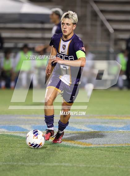 Thumbnail 2 in Boca Raton vs. West Orange (FHSAA 7A Final) photogallery.