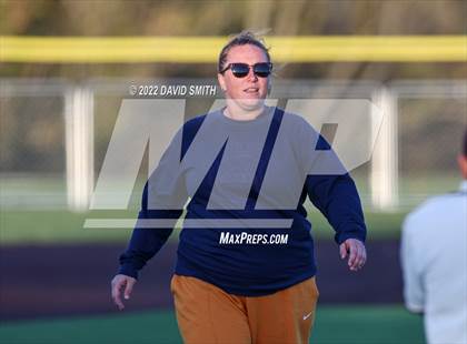 Thumbnail 2 in Liberty vs Liberty North (MSHSAA Class 5 District Championship) photogallery.