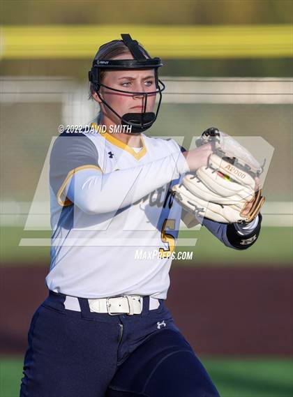 Thumbnail 1 in Liberty vs Liberty North (MSHSAA Class 5 District Championship) photogallery.