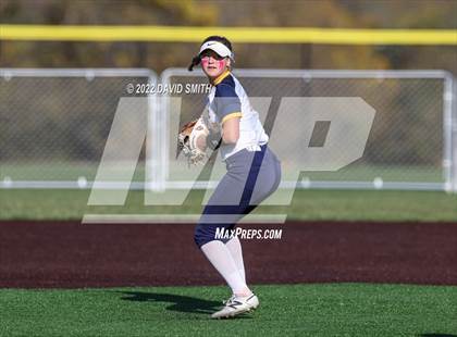 Thumbnail 2 in Liberty vs Liberty North (MSHSAA Class 5 District Championship) photogallery.