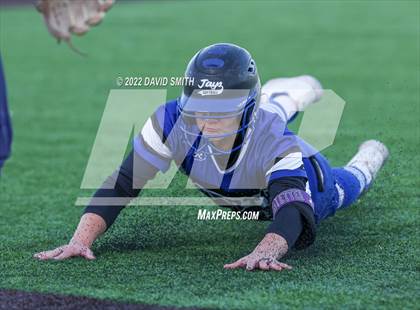 Thumbnail 1 in Liberty vs Liberty North (MSHSAA Class 5 District Championship) photogallery.