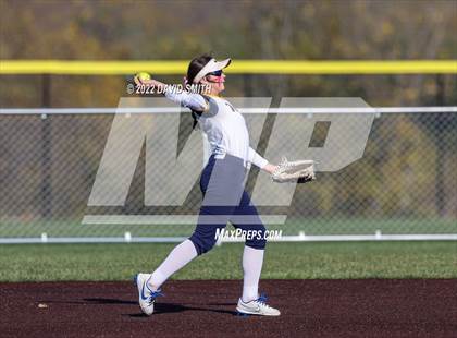 Thumbnail 3 in Liberty vs Liberty North (MSHSAA Class 5 District Championship) photogallery.